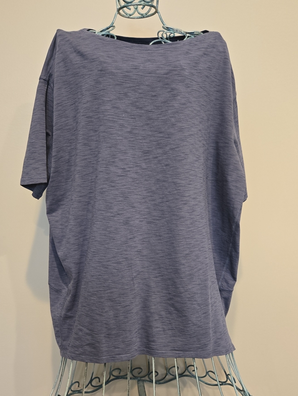 lululemon athletica Heathered Slate Blue Women's Short-Sleeve Top